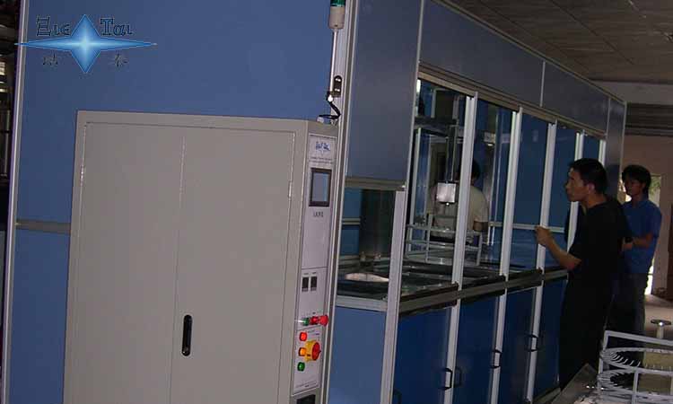 【潔泰】全自動智能柔性碳?xì)浠衔镎婵粘暡ㄇ逑礄C(jī) 【潔泰】全自動智能柔性碳?xì)浠衔镎婵粘暡ㄇ逑礄C(jī)