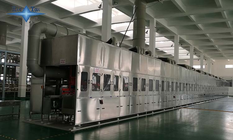 全自動超聲波清洗機(jī)的特點(diǎn)和價(jià)格以及注意事項(xiàng)