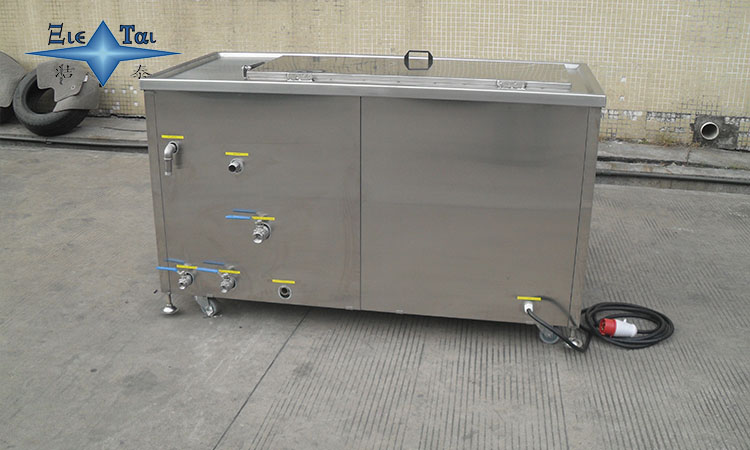 超聲波清洗技術(shù)在汽車發(fā)動機(jī)保養(yǎng)中的應(yīng)用與優(yōu)勢 超聲波清洗技術(shù)在汽車發(fā)動機(jī)保養(yǎng)中的應(yīng)用與優(yōu)勢