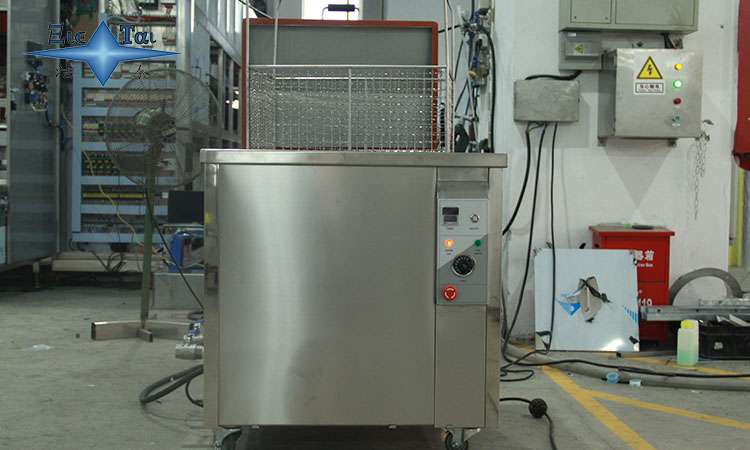 超聲波清洗手表:時間與效率的專業(yè)分析 超聲波清洗手表:時間與效率的專業(yè)分析