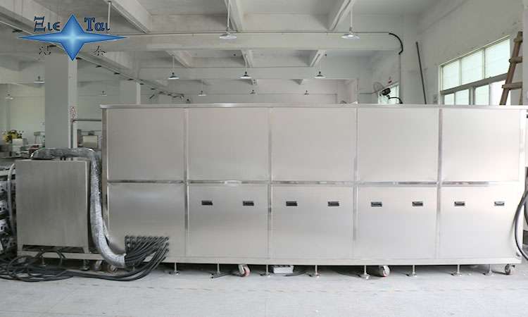 超聲波清洗機(jī)帶芯片的應(yīng)用與技術(shù)解析 超聲波清洗機(jī)帶芯片的應(yīng)用與技術(shù)解析